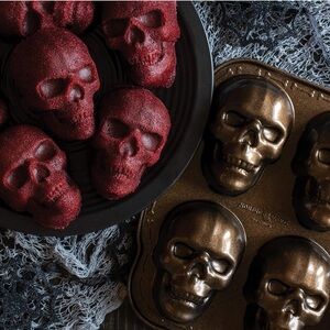 NordicWare skull baking pan for fun cakelets!